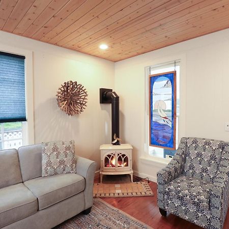 Enchanted Cottages By The Sea Seaview Extérieur photo